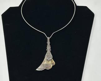 Handmade necklace with shell design pendant on chocker, $12