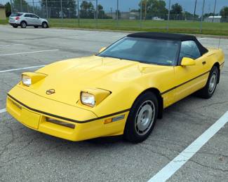 1986 Chevrolet Corvette Convertible Indianapolis 500 Pace Car Edition