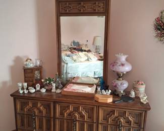Vintage Dresser!