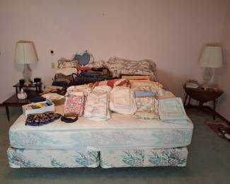 King Size Bed and Lots of Linens!