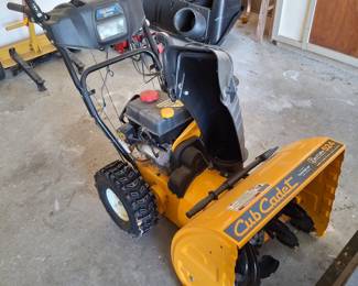 Cub Cadet Snowblower with Zero Turn and Power Steering! Like New!