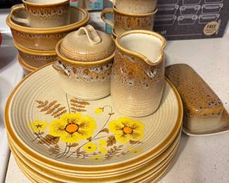 Mikasa vintage Nature's Song stoneware
