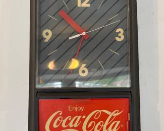 Retro Coca Cola clock