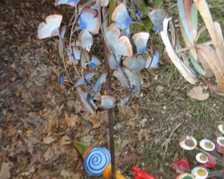 Outdoor yard items