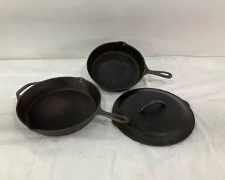 Lodge Cast Iron Skillet