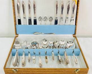 Eldan "Prelude" Silverware Set