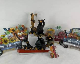 Bear Foots Bears and Fall Decor