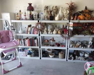 high chair, fall décor, Christmas décor, oil lamps, chickens