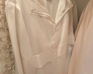 DKNY