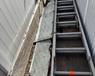 extension ladders and platform