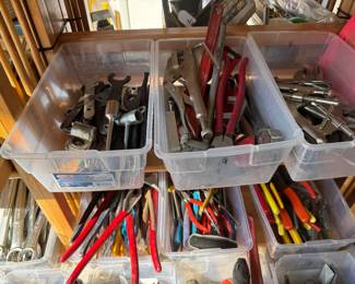 tons of hand tools