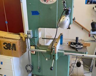 Grizzly band saw
