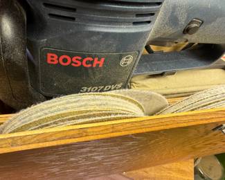 Bosch 3107 DVS sander
