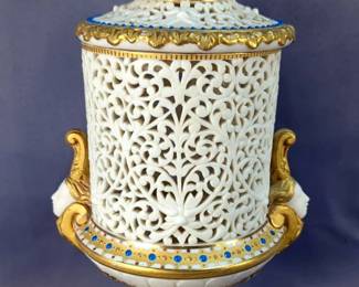 Worcester Reticulated Porcelain Lidded Vase, Approx 12" x 6" 