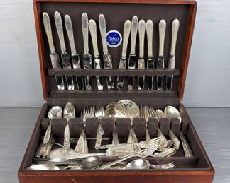 Naken's Tarnish Proof Silverware Chest Set