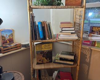 Wicker/Rattan 5-Shelf Storage Tower