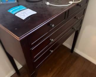 Traditional Mahogany Jewelry Chest / Lingerie Chest with Drawers