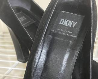 DKNY