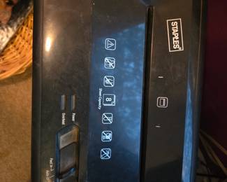Staples Paper Shredder