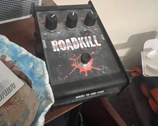 Roadkill Distortion Pedal