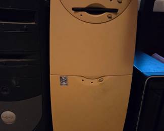 Gateway 2000 G-Series Computer Tower