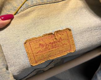 Vintage LEVI Strauss Denim Trucker Jacket