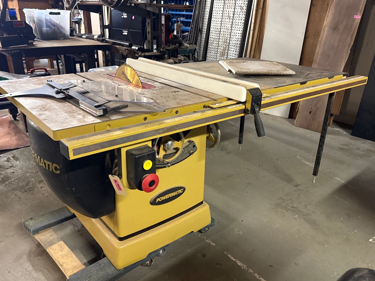 Powermatic PM3000B Cabinet Table Saw