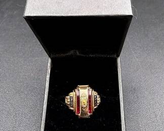 10K Gold 1955 Eau Claire High School Class Ring