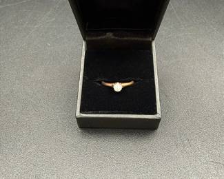 A Single Pearl Set In 14k Gold Ring