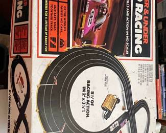Tyco Pro Racing HO Slot Car Set #8202 Super Over and Under