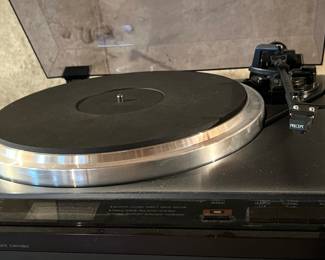 Onkyo Integra CP-1055FII Turntable