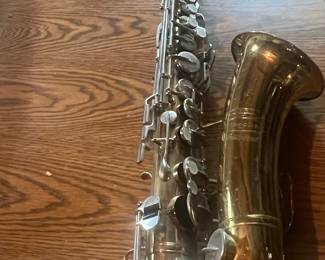 Buescher Aristocrat Alto Saxophone