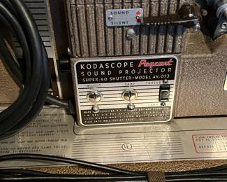 Kodascope Pageant Sound Projector Model AV-073