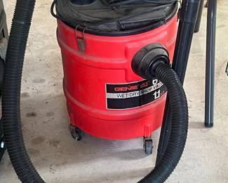 Genie Jet Vac 11 HP Wet/Dry Shop Vacuum