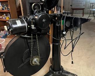 Victor Animatograph 16mm Professional Projector