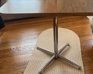 Mid-Century Modern Drop-Leaf Pedestal Table