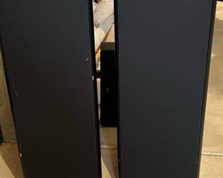 JBL G400 Floorstanding Speakers