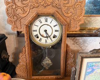 Antique mantle clock.