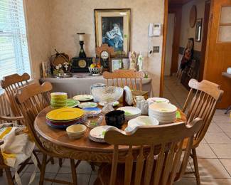 Kitchen nook.
