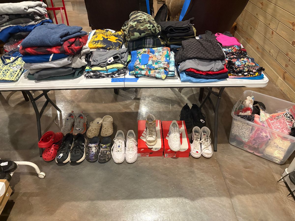 Children’s Clothes XS-XL (Nike, Under Armour)