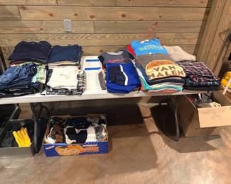 Men’s Clothes L-XL