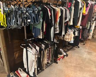 Women’s Clothes M-XL
