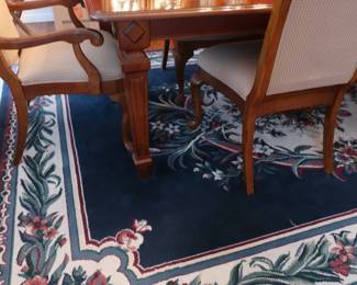 rug in dining room 7'10" x 11' 5"