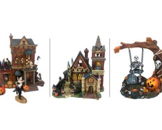 Vintage 8 Piece Halloween Village Set
