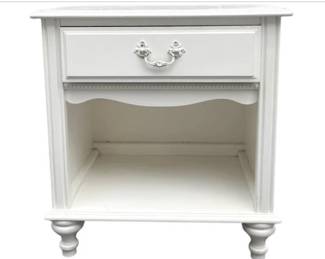 Stanley Nightstand With Drawer