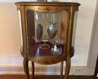 French Louis XV style Giltwood hand Painted curio with ormolu and curved glass