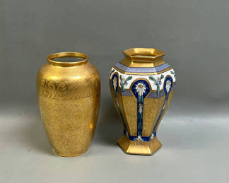 Lot 43: Pickard Gold Porcelain Vases 2