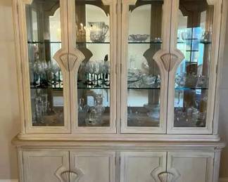 BO180VChina Cabinet