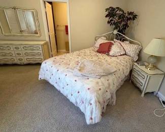 BO129Vintage 1970S French Provincial Dresser With Matching Mirror, Small Dresser, Nightstand, And Bed