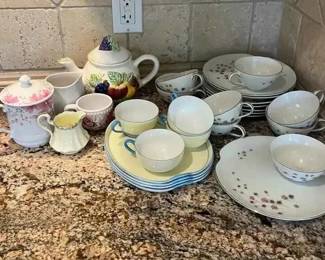 BO113Assorted Tea Snack sets, Tea Pot, Pitchers